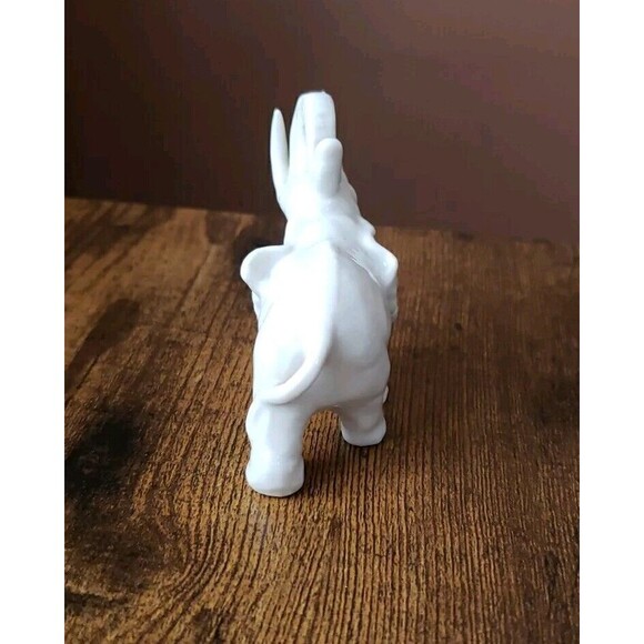 MCI Japan Elephant Figurine 3" Ceramic Trunk Raised Good Luck Vintage Off White - Picture 6 of 9
